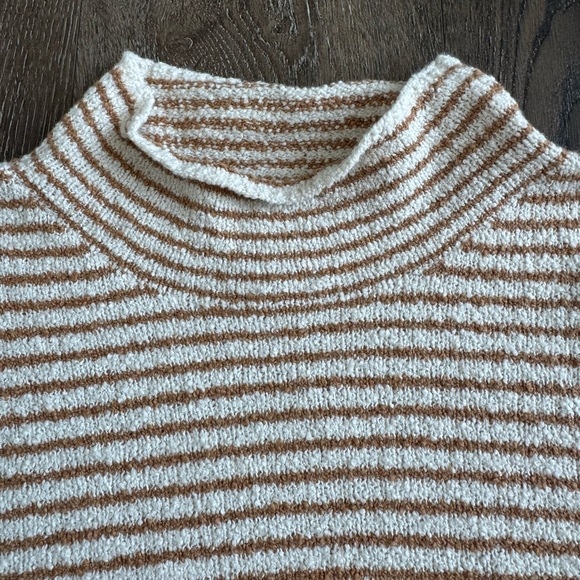 J. Crew sweater. Women’s size large.  Cream with tan stripes.  Very soft! - Picture 5 of 8
